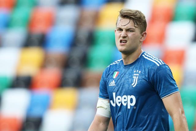 冯莱重返上海男篮 与费雷尔成新赛季外援搭档