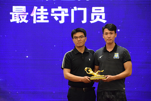 西甲综合：巴萨小胜塞尔塔 亚马尔伤退成隐忧